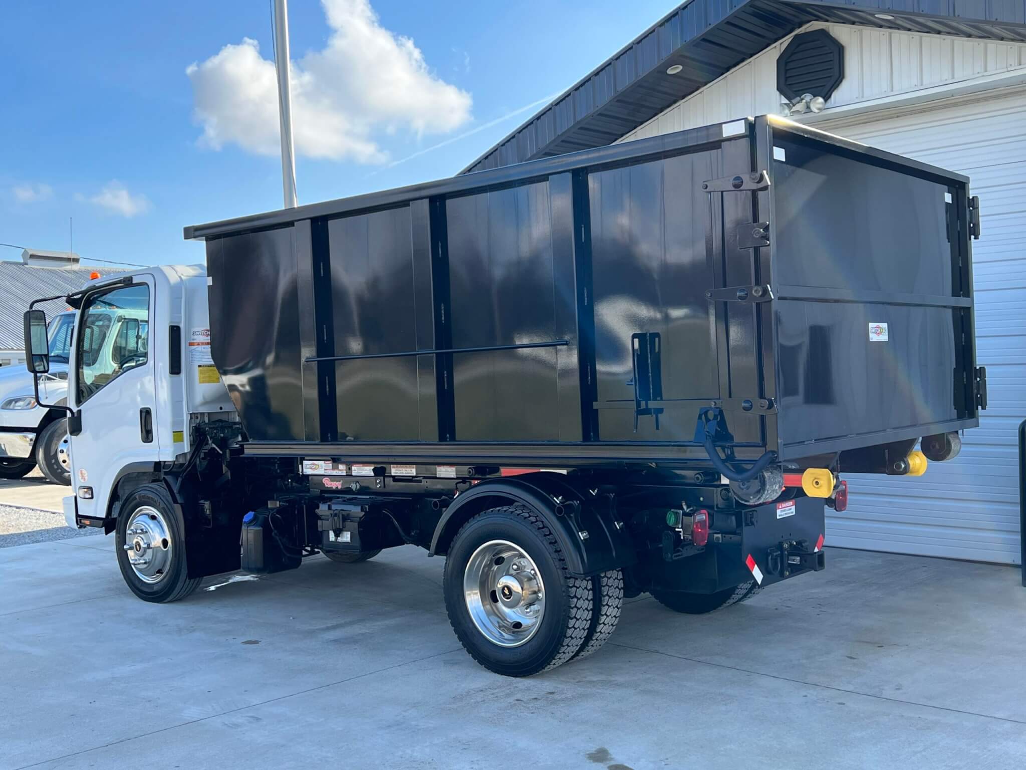 switch n go dump trucks for sale