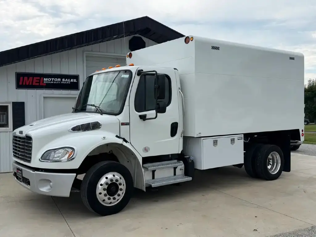 2017 Freightliner M2 – Arbortech Chipper Truck