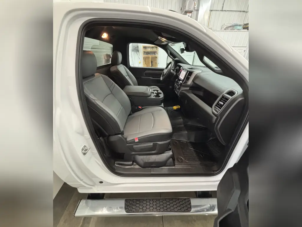 BRAND NEW 2026 RAM 5500 4X4 WITH NEW 11’ STAHL ENCLOSED SERVICE BODY